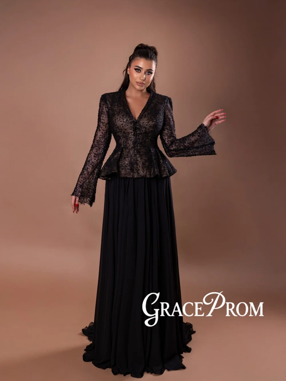 

Elegant Black Beaded Lace Evening Dress Modern Vneck Chiffon Long Mother of Bride Dresses Customized A-line Banquet Party Gowns