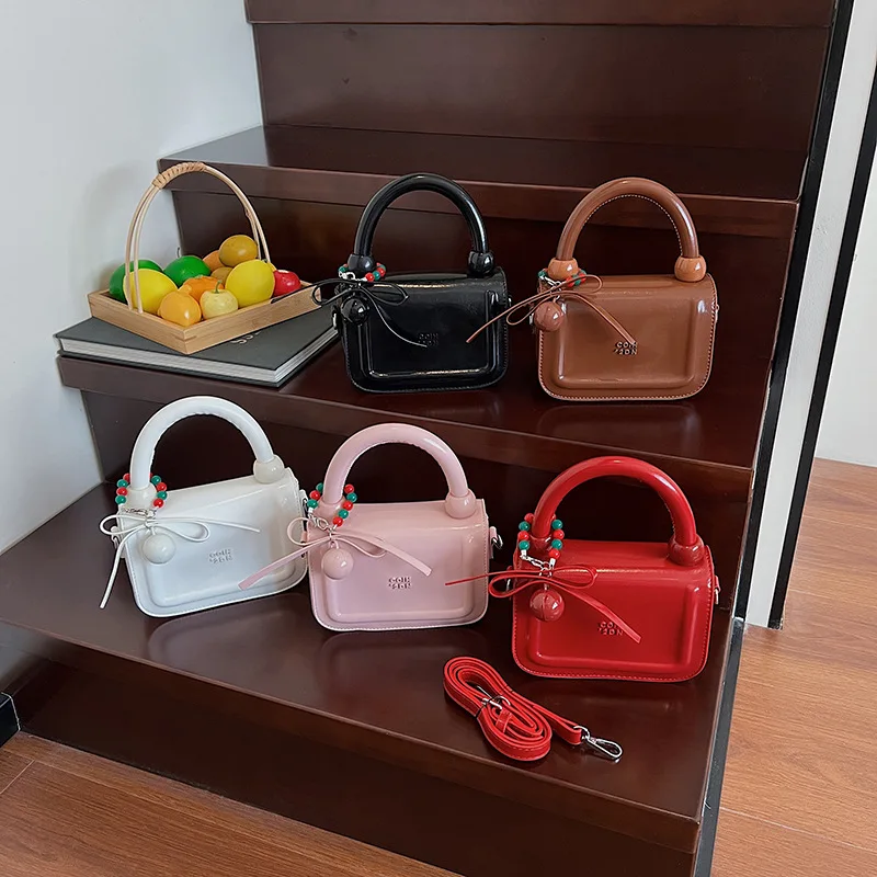 

2025 New Genuine Leather Textured Square Bag for Women, Minimalist Shoulder Crossbody Purse, Very Casual Chic & Versatile​