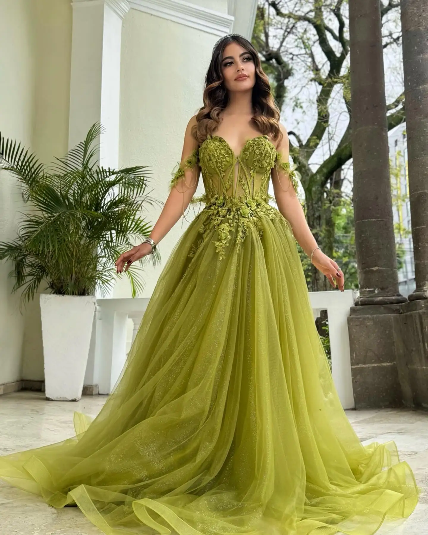 Olive Green Off the Shoulder Corset Prom Dresses Long for Women 2025 with Slit Lace Appliques Illusion Tulle Formal Evening Gown