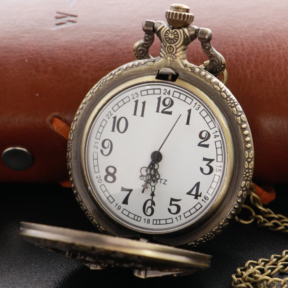 XH3022 Steampunk Vintage National Salute Relief Quartz Pocket Watch Fashion Charm Fob Watch Necklace Pendant with Chain Gift