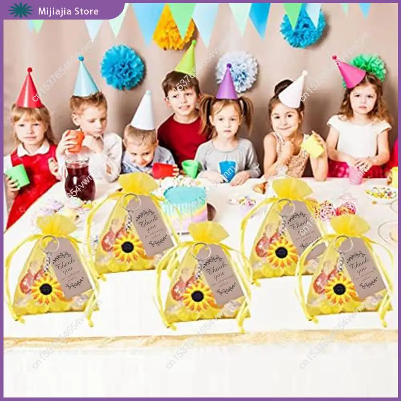 30 قطعة من سلاسل المفاتيح ذات موضوع عباد الشمس لأعياد الميلاد وحفلات الزفاف وحفلات استقبال المولود الجديد ومبيعات هدايا العودة