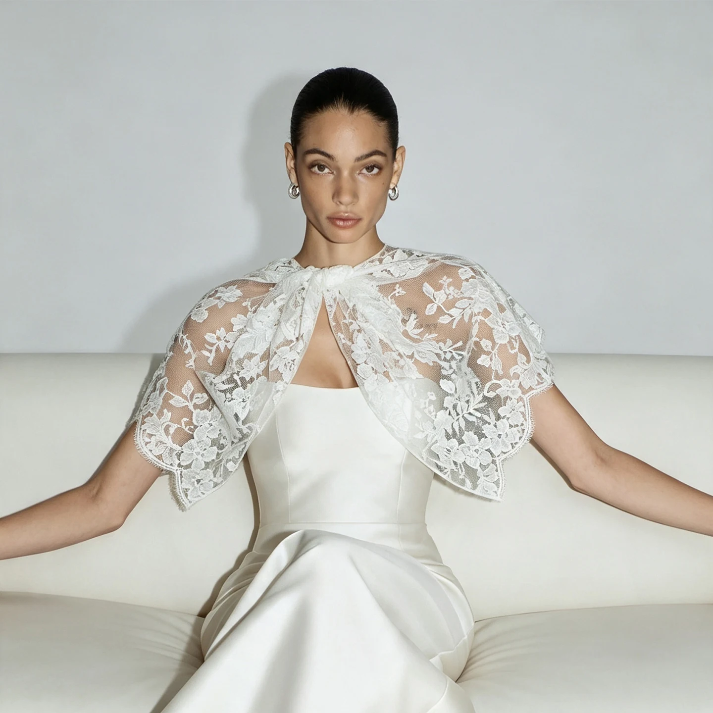 Elegant Lace Bridal Cape Short Wedding Cape Front Knot Lace Shoulder Cover Up Bride Wrap Bridal Accessories Not Include Dress