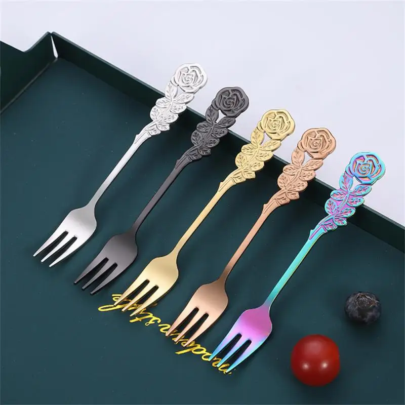 2pcs Creative Rose Spoon Fork Coffee Stir European Retro Style Golden Spoon Fruit Fork Stainless Steel Dessert Specialty Spoons