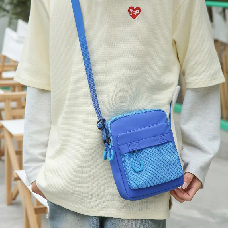 

Korean Niche Plaid Square Shoulder Bag Minimalist Mini Crossbody Phone Bag Casual Commuter School Fabric Handbag
