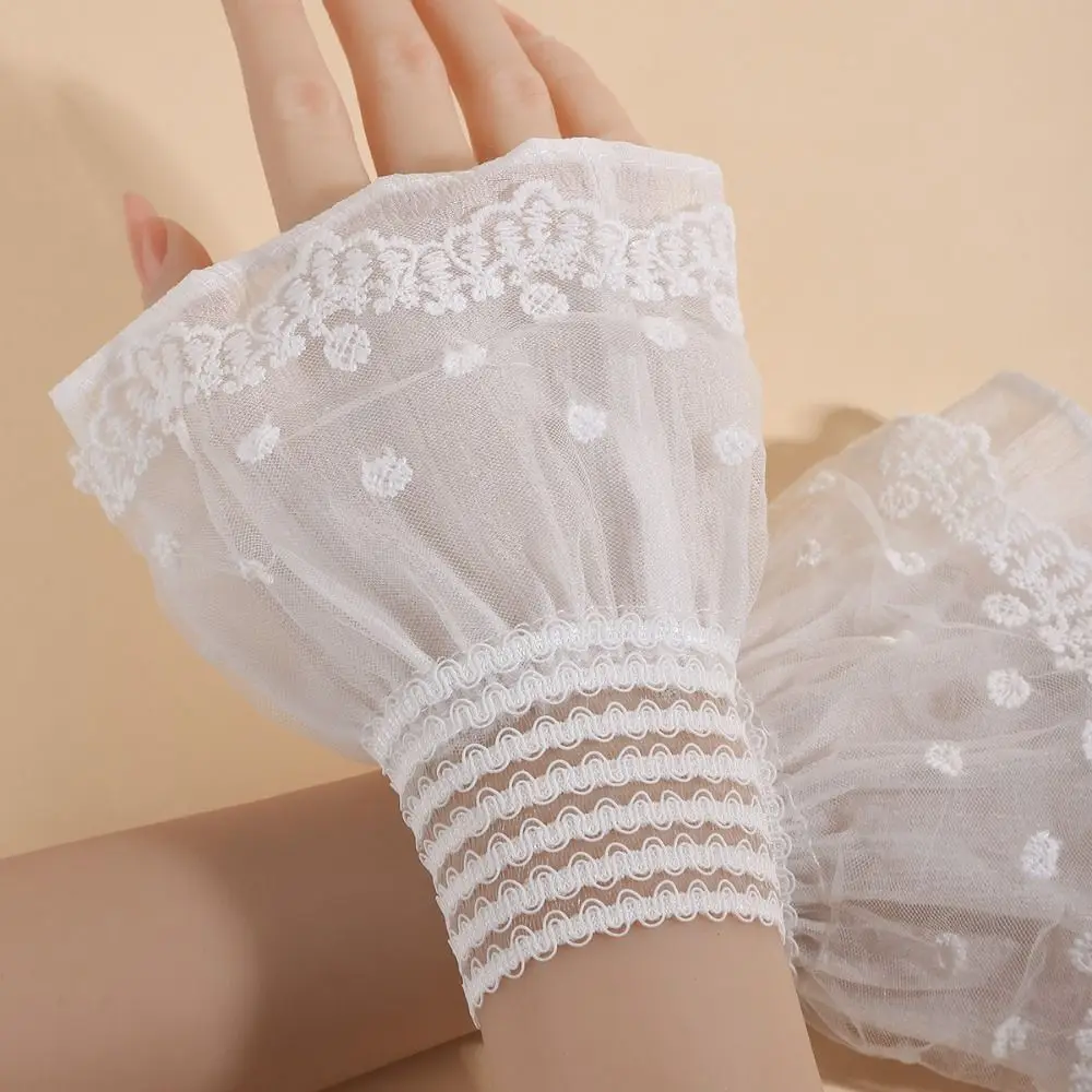 

Elegant Lace Ruffled Wrist Fake Sleeves Cuffs Comfortable Costume Accessory Fake Cuff Soft Lace Cuff Daily Accessory