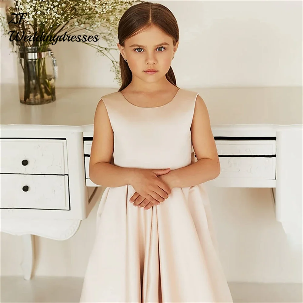 CustomizeSatin Lovely Sleeveless Fluffy Bow Belt Girl Dress Princess Ball First Dresses Surprise Birthday Present