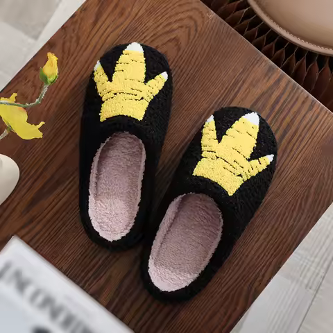 Winter stuffed Shoes Funny Chicken Claw stuffed Shoes Thick stuffed Thick Bottom Lightweight Fur Slippers