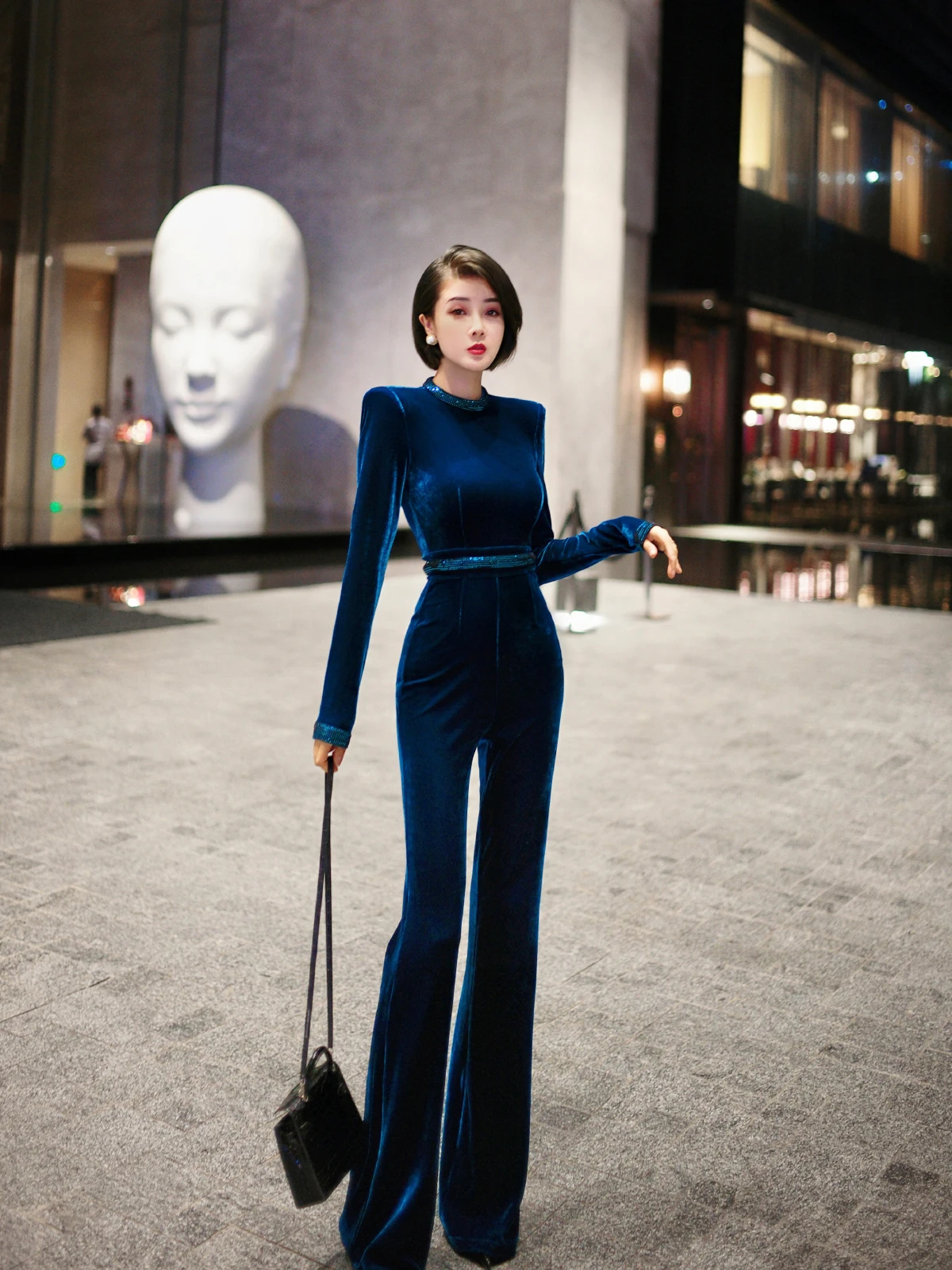 

Костюм XULU Original Design: Бархатные брюки с пайетками, утягивающие, модные, с высокой талией, широкими штанинами и круглым вырезом, комплект из двух предметов