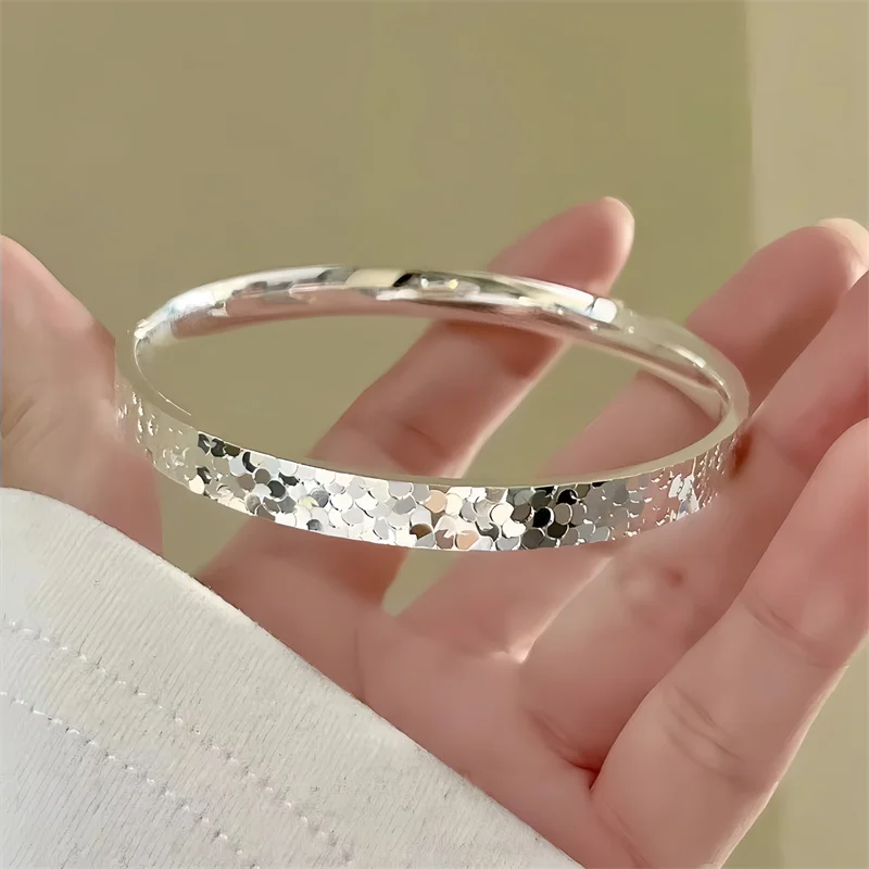 Fashionable Sparkling Snowflake Silver S999 Closed Women\'s Bracelet, Japanese and Korean Advanced Design Couple Jewelry