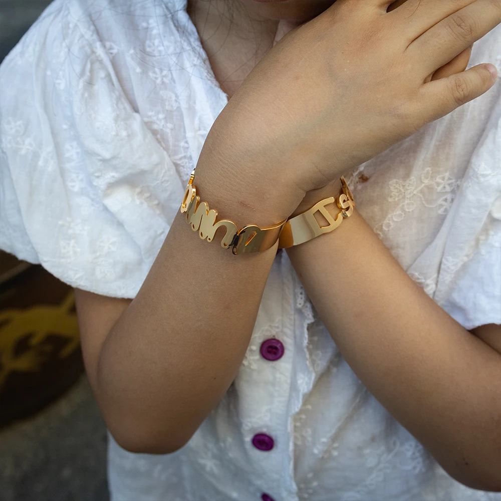 Braccialetto personalizzato con nome personalizzato per bambini, bracciale con targhetta in oro in acciaio inossidabile, il miglior regalo per i