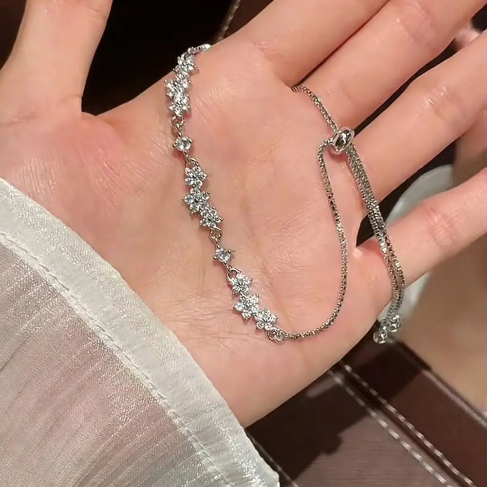 Fashion Pulling Design Zircon Bracelet Cherry Blossoms Adjustable Crystal Bracelet Elegant Shining Floral Bracelet Jewelry Gift