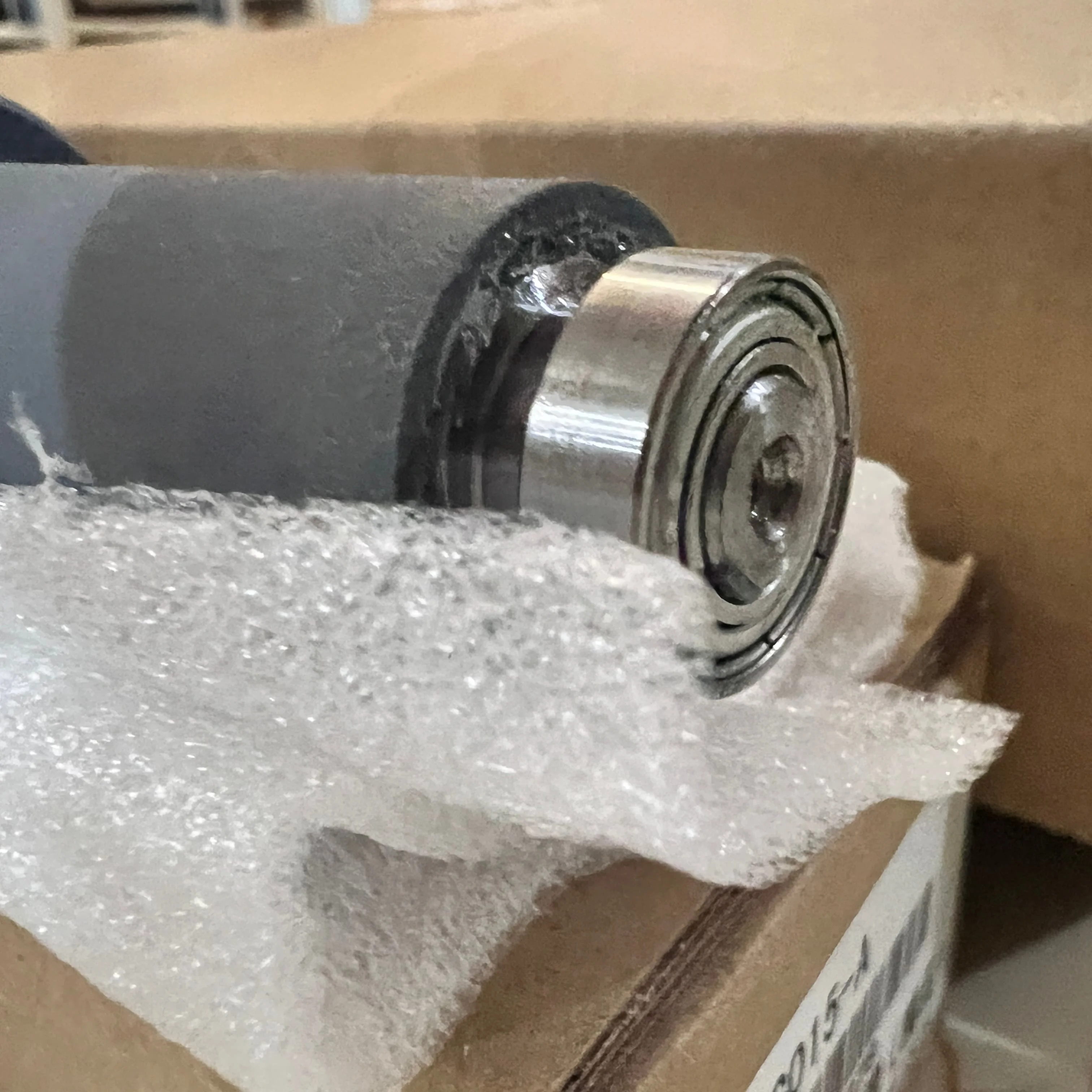 

Прижимной ролик RV A4 в классическом стиле 023-75120 Для использования в Riso RZ 200 220 300 310 EZ 200 220 300 Запасные части для дубликатора