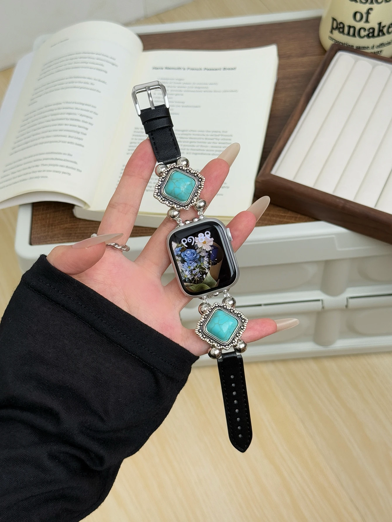 Nice Turquoise Leather loop For Apple Watch band women Series Ultra 10/9/8/7/6 38mm 40mm 41mm 42mm 44mm 45mm 46mm Strap