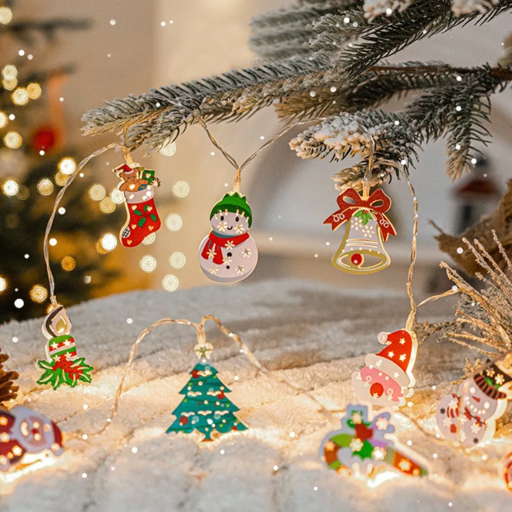 

Мультяшная рождественская светодиодная гирлянда с рисунком Санта-Клауса в форме лося, рождественские гирлянды, подвесная фигурка снеговика