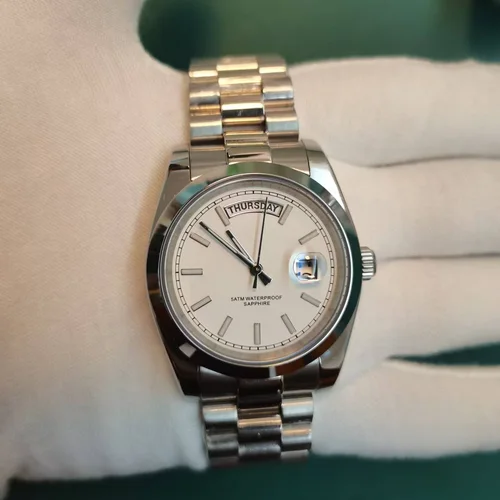 Reloj de pulsera para hombre de tamaño pequeño, cristal de zafiro, acero inoxidable, natación, resistente al agua hasta 50M, movimiento de cuarzo, DD36MM