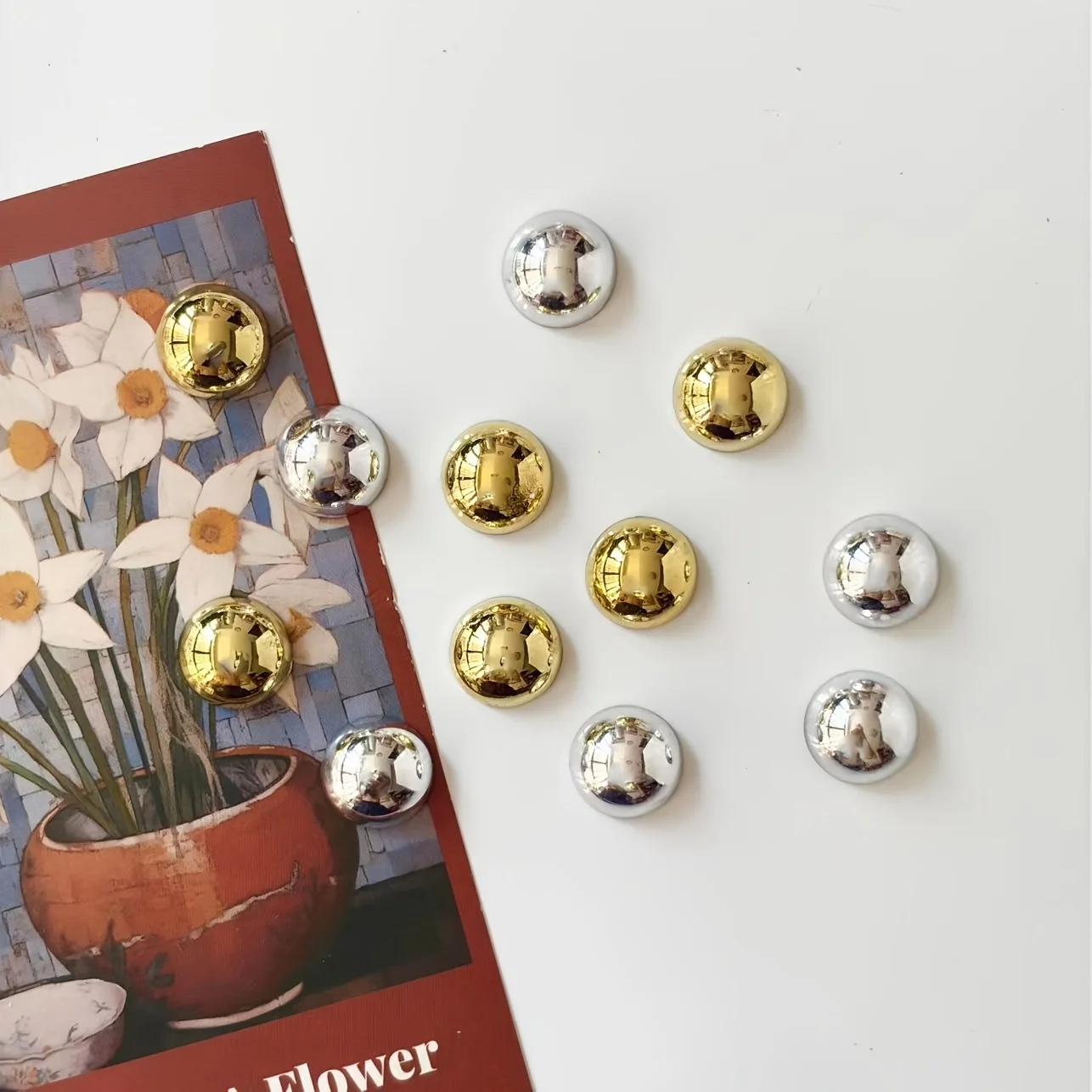 8 Pieces Golden and Silver Half-Circle Refrigerator Decorations, Pearl Refrigerator Decorations, Gift and Present
