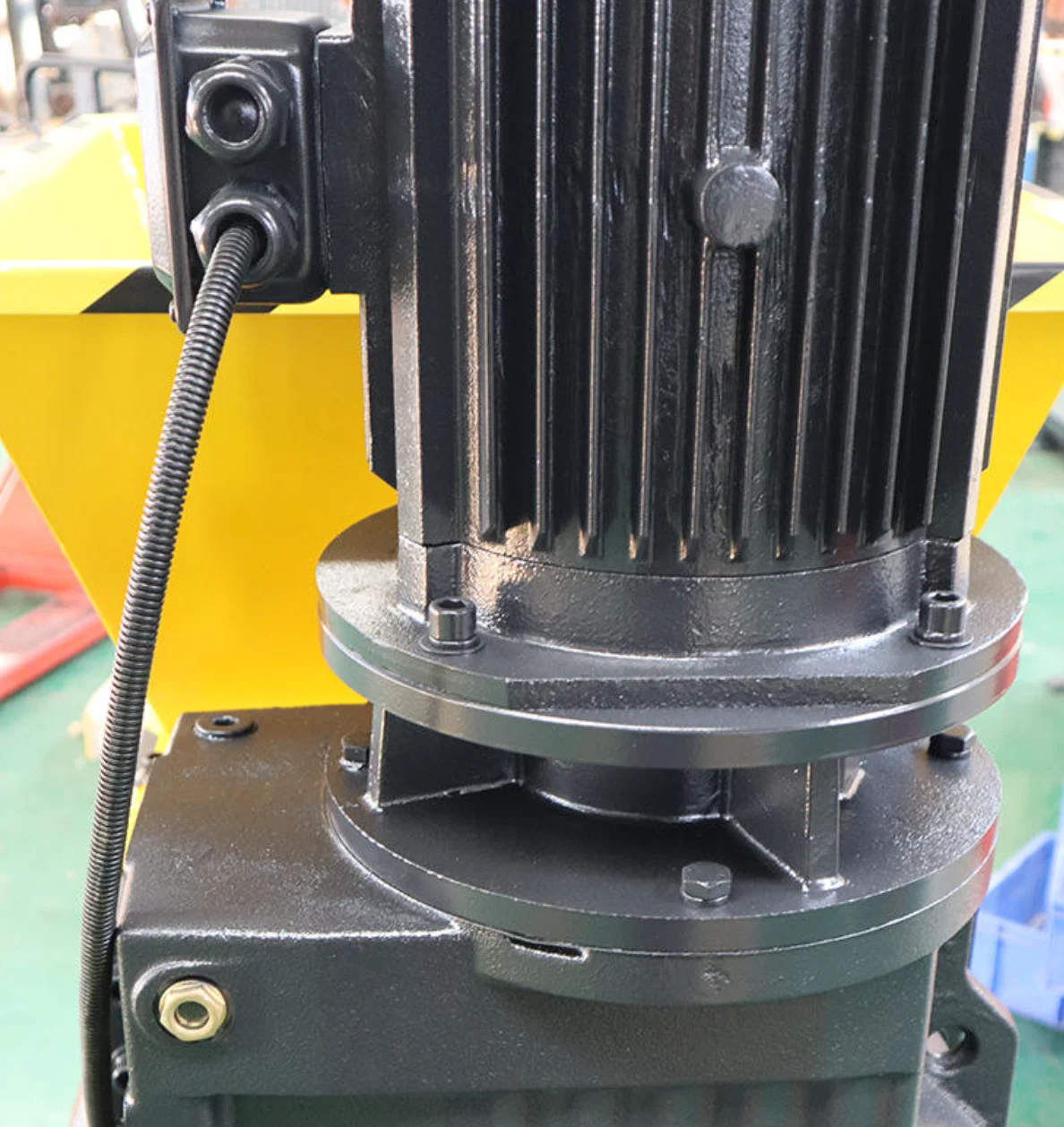 Good Price Wood Chipper Machine Shredder Tree Branch Delivery to Door Be Free to Installed Wood Crusher Machine Wood Shredder