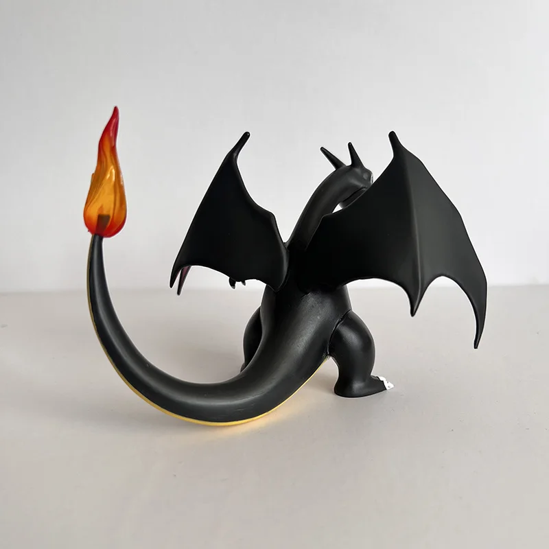 Pokémon Figura Anime, Charizard Escuro Dragão Fogo-Respiração Modelo PVC, Gk Dos Desenhos Animados Envolvente, Enfeites de Desktop, Presente Brinquedo Boneca