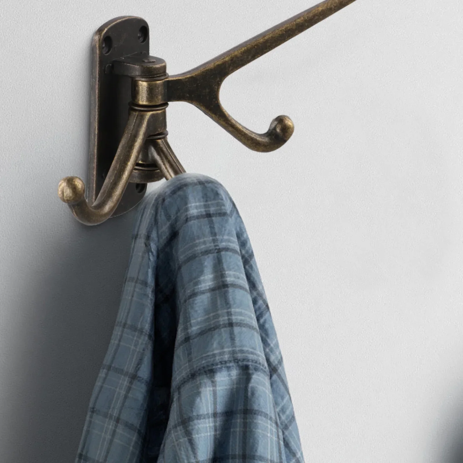 

Folding Hook Coat Hook 3 Arms Design Adjustable Arms Easy Installation Multipurpose Space-saving Sturdy Material