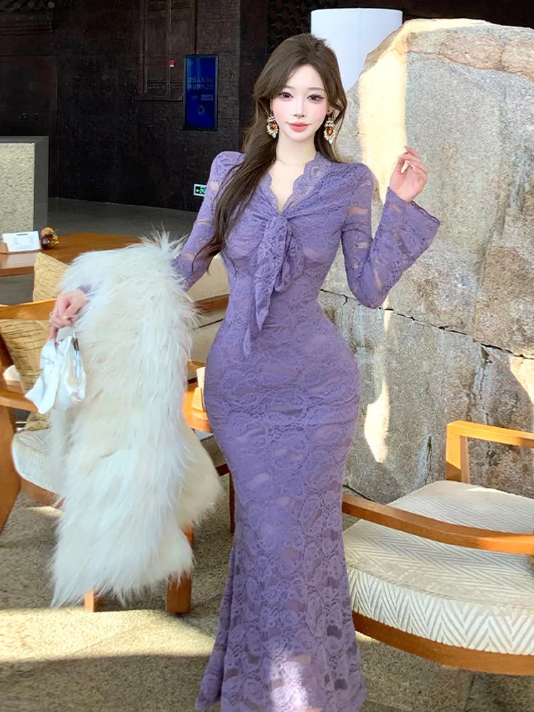 Abito lungo in pizzo viola alla moda Street Chic per le donne Abito da ballo aderente con maniche a volant con scollo a V e eleganza francese