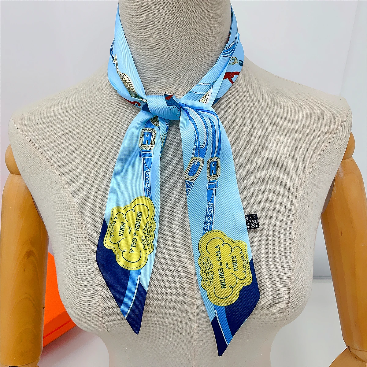 2023 marca de design nova corda lenço de seda luxo cachecol feminino foulard saco magro cachecóis moda cabelo bandana neckerchief para senhora