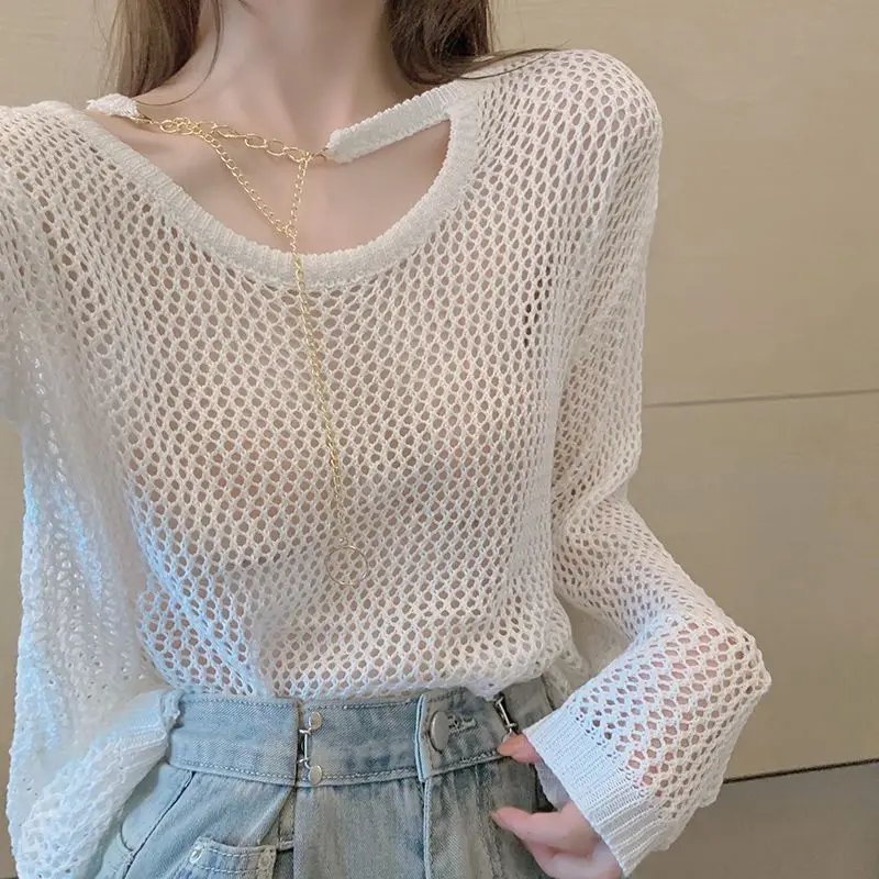 

Loose V-Neck Pullover Hollow Out Casual Top for Women Spring Summer White Sexy Chic Fashion Women's Clothing 2024 N849