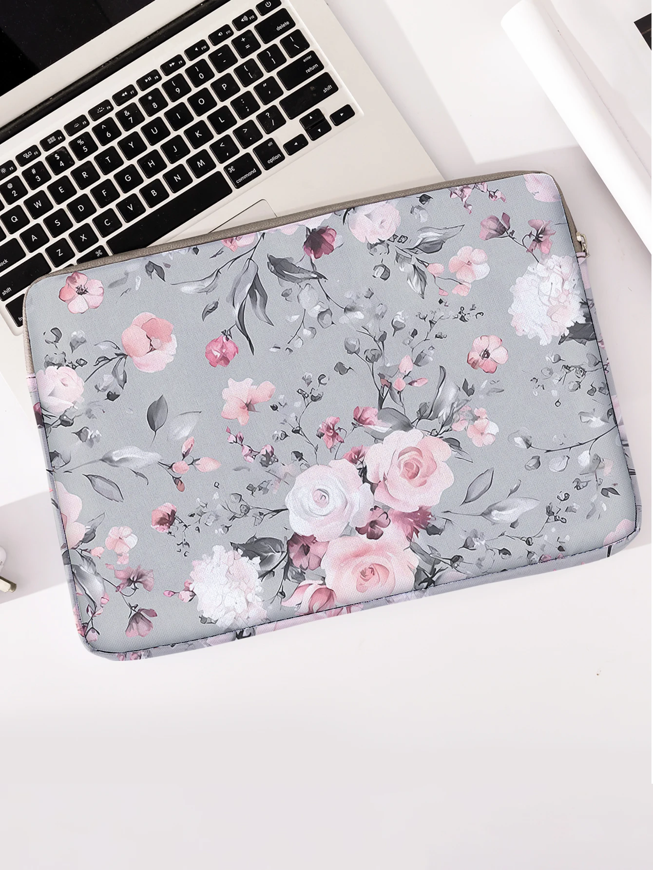 Pink Floral Print Laptop Sleeve Bag For 14 Inch Notebook Computer