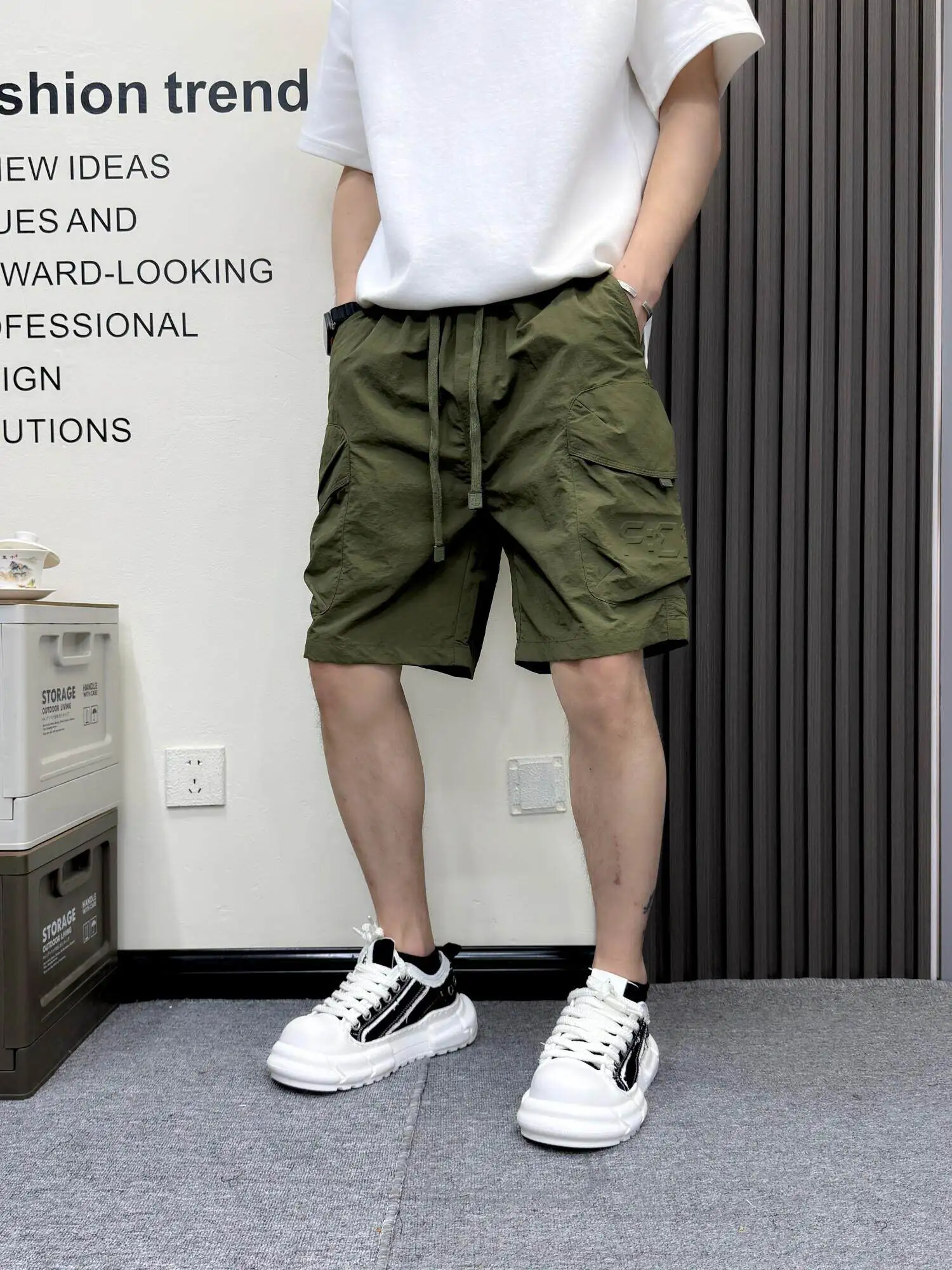 

Ice Silk Quick Dry Summer New Casual Workwear Shorts Men's Loose Cool Feeling Breathable Sports Five-Point Beach Pants
