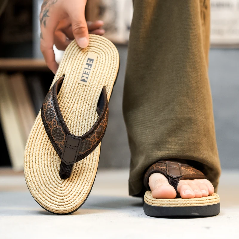 Classic Flat Slipper Sandals Men Simple All Match Design Soft Sole Comfortable Shoes For Home Reception And Outdoor Shopping