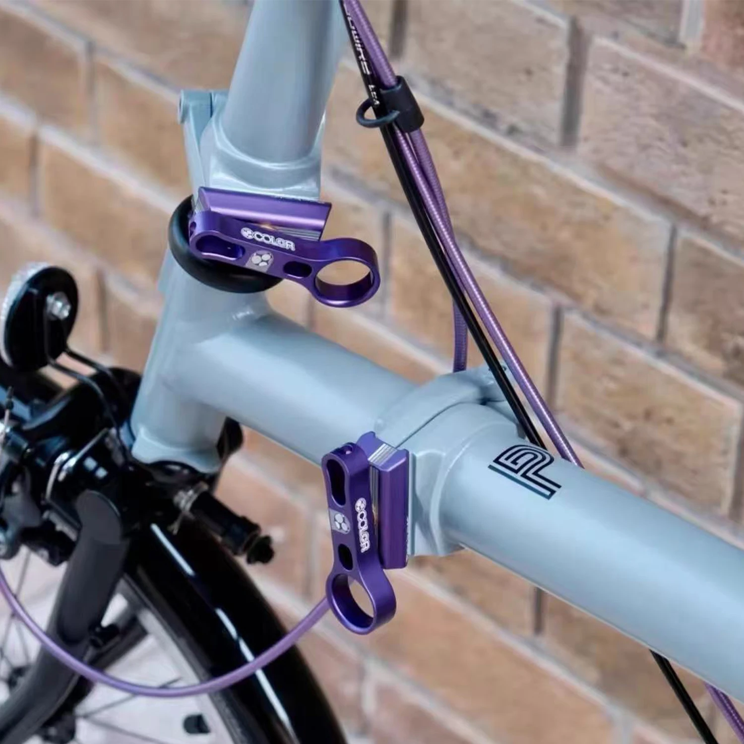 

Цветные складные аксессуары для велосипеда Brompton, модифицированная кнопка C, быстроскладная ручка, кран нажимной пластины, кнопка C из алюминиевого сплава.