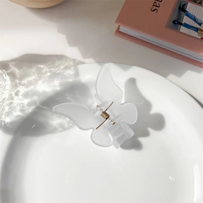 UXSL 2022 New Sweet Fairy Butterfly Colorful Hair Claw Styling Tools Hairpin for Women Girls Hair Clip Barrette Hair Accessories