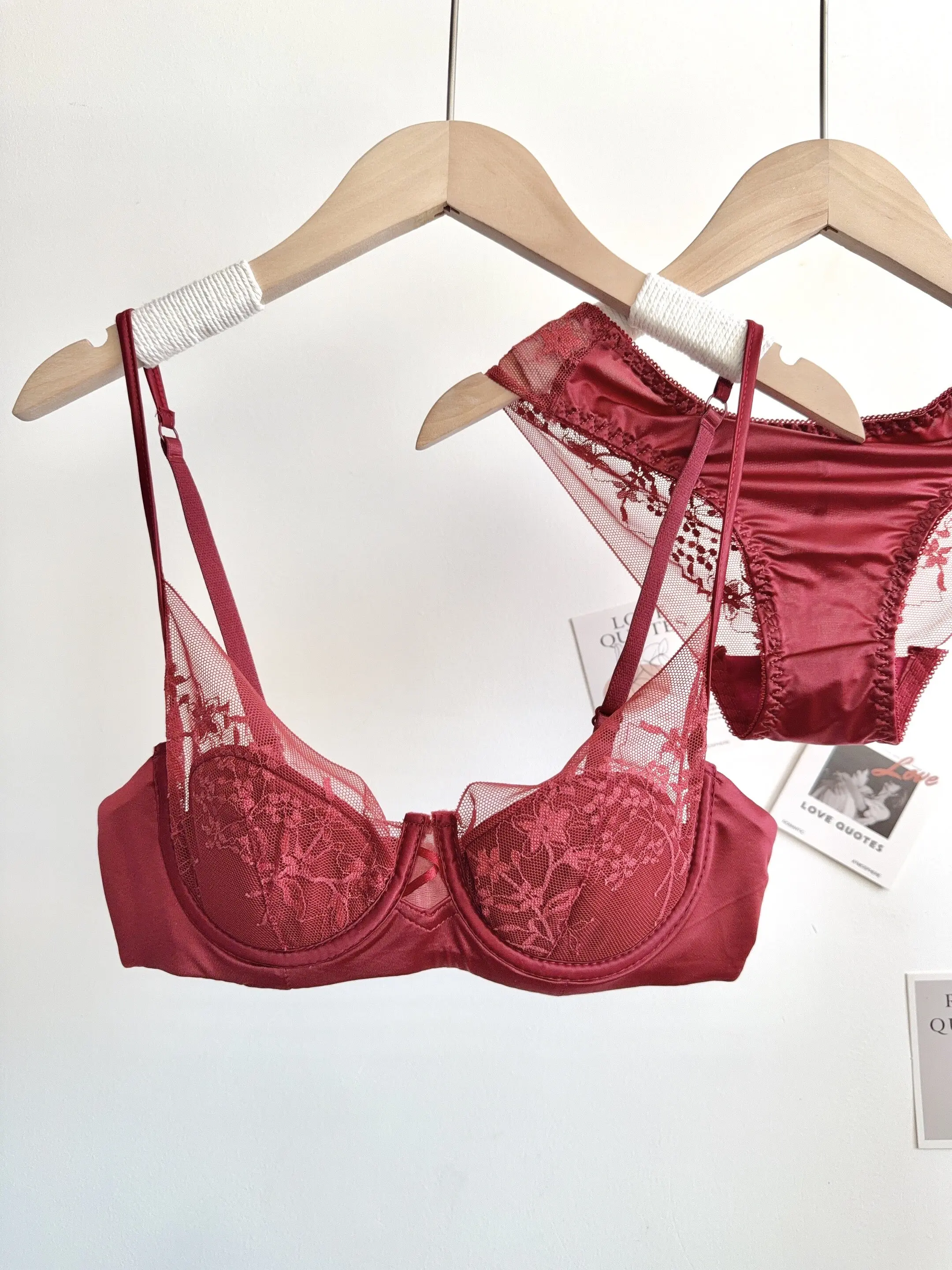 Conjunto de Lencería de Encaje Cómodo para Mujer, Sujetador con Aros Suaves, Copa Delgada, Push-Up, Transpirable, Ropa Interior para Mujeres con Busto Pequeño
