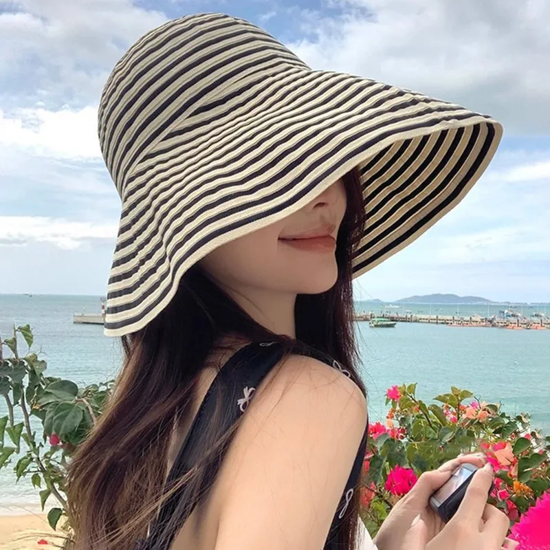 2026 Girls New Striped Hat Versatile Foldable Sunscreen Big Eaves Sunshade Bucket Hat Seaside Vacation Sunscreen Hat Women