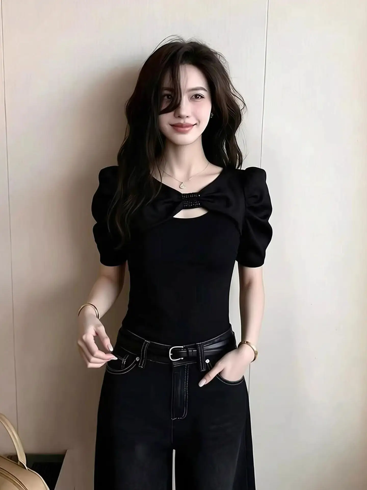 

Elegant Knot Bubble Sleeve T-Shirt Fashionable Summer Trendy Top Korean Style Commute Wear Regular Fit Short Sleeve