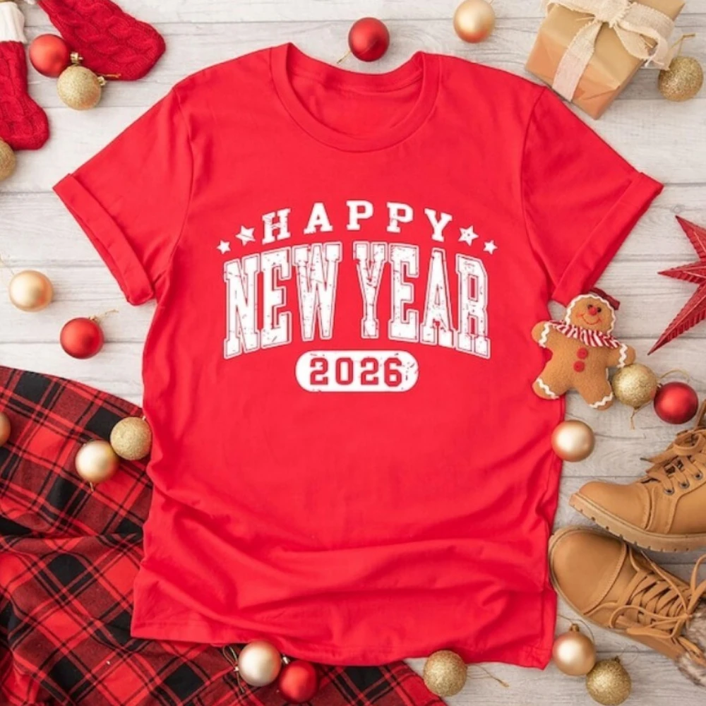 

Рубашка в стиле ретро с Новым годом 2026 Рубашка для новогодней вечеринки Рубашка Hello 2026 Футболка с принтом Топы Новое поступление одежды