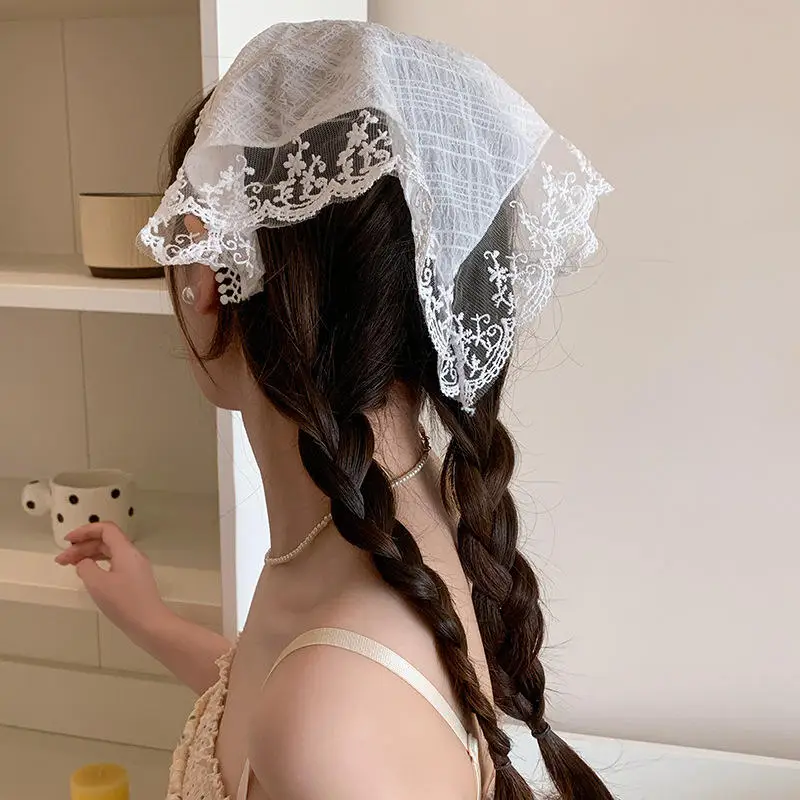 

Retro Lace Bandana Headband Print Hair Scarf Bohemia Triangle Headscarf White Hair Bands for Womens Girl Fashion Sweet Kerchief