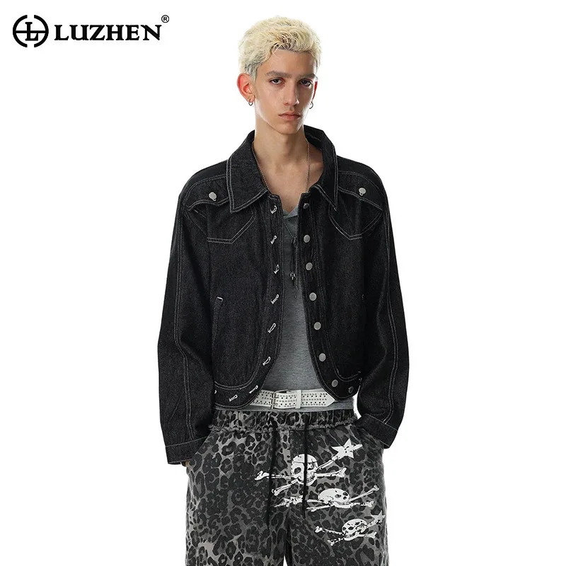 LUZHEN 2026 New Fashion Asymmetric Hem Buttoned Placket Short Denim Jacket Men Handsome Original Casual Niche Design Coat JY8312