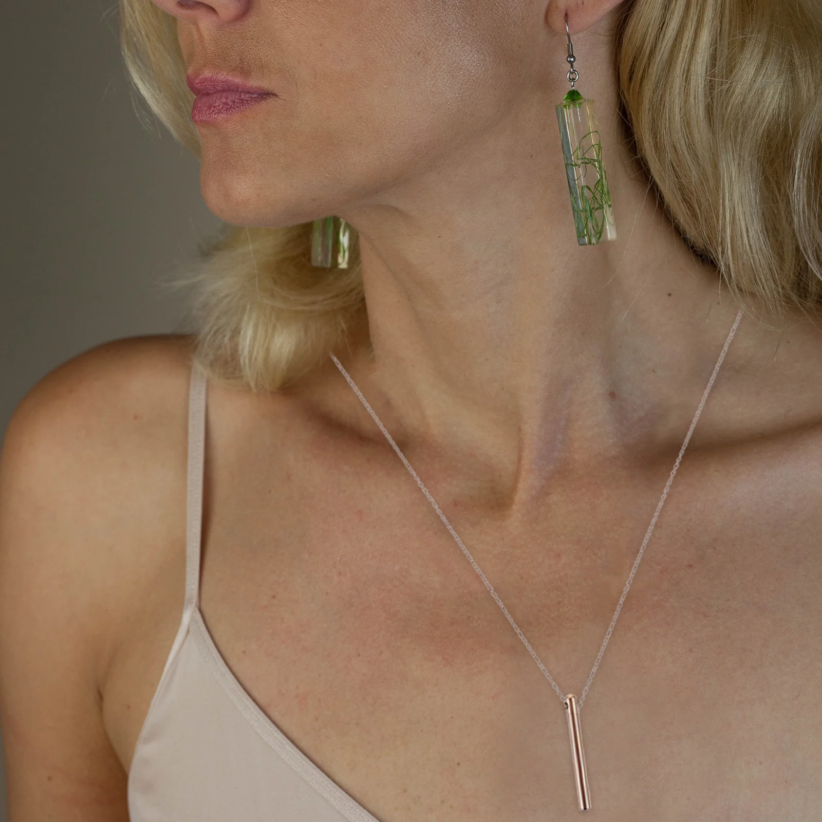 Collana commemorativa con ciondolo in cenere, lega di titanio, contenitore per urna in cenere, ricordo per parenti, cremazione dei capelli, gioielli, regalo souvenir