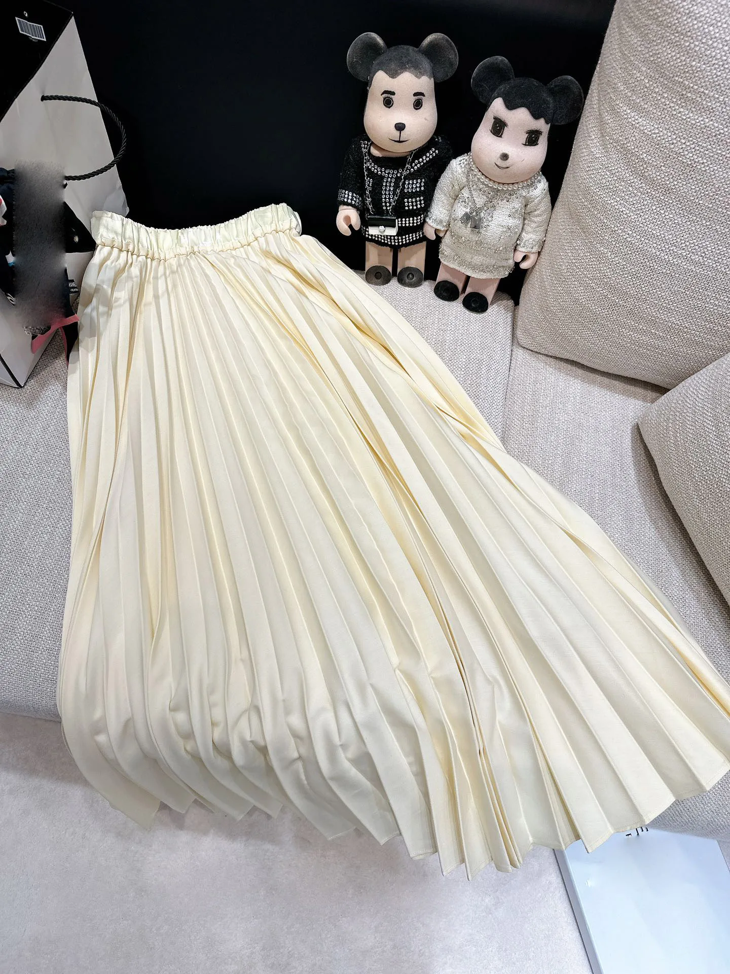 2024 Women's Clothing High quality elastic waist pleated skirt Spring Summer New No.50