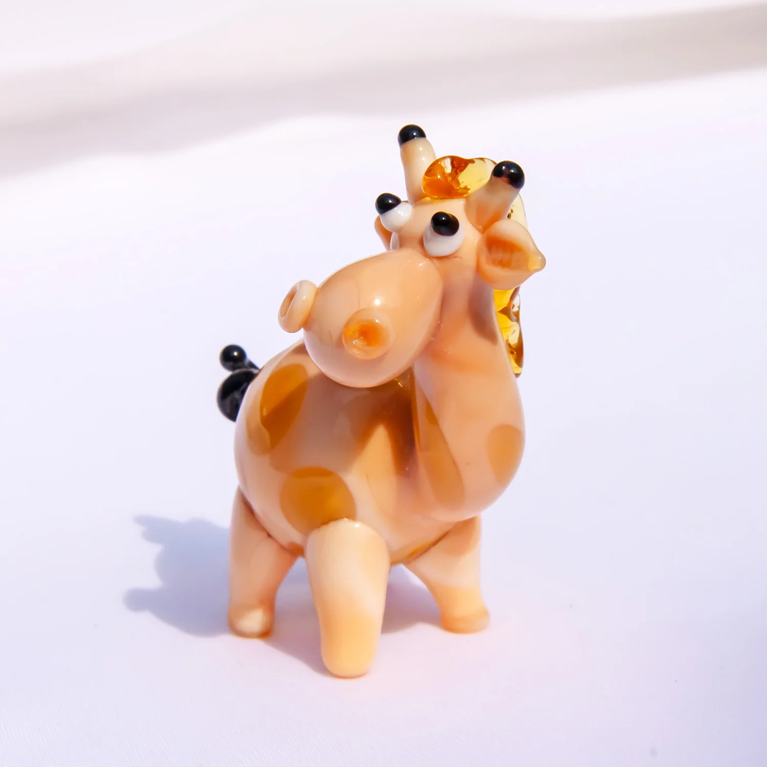 KANGMING Elegant Hand-Blown Glass Miniature Deer Figurine, Cute Desk Ornament for Home Decoration