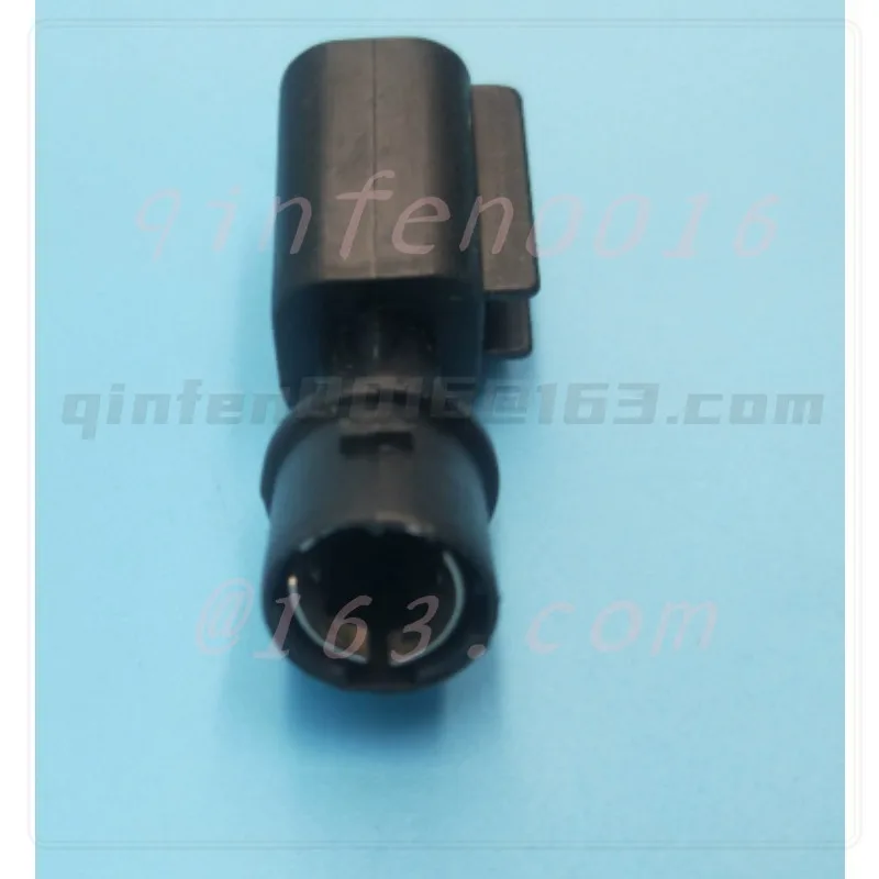 

Для Volvo VOE 85104706 цоколь лампы поворотный светильник держатель лампы