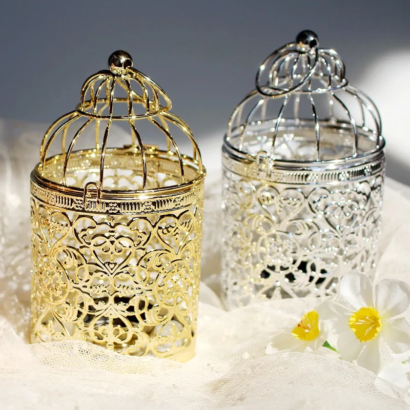 

European Style Gold Electroplated Metal Handicraft Creative Bird Cage Shaped Candle Holder Home Decoration Wedding Props