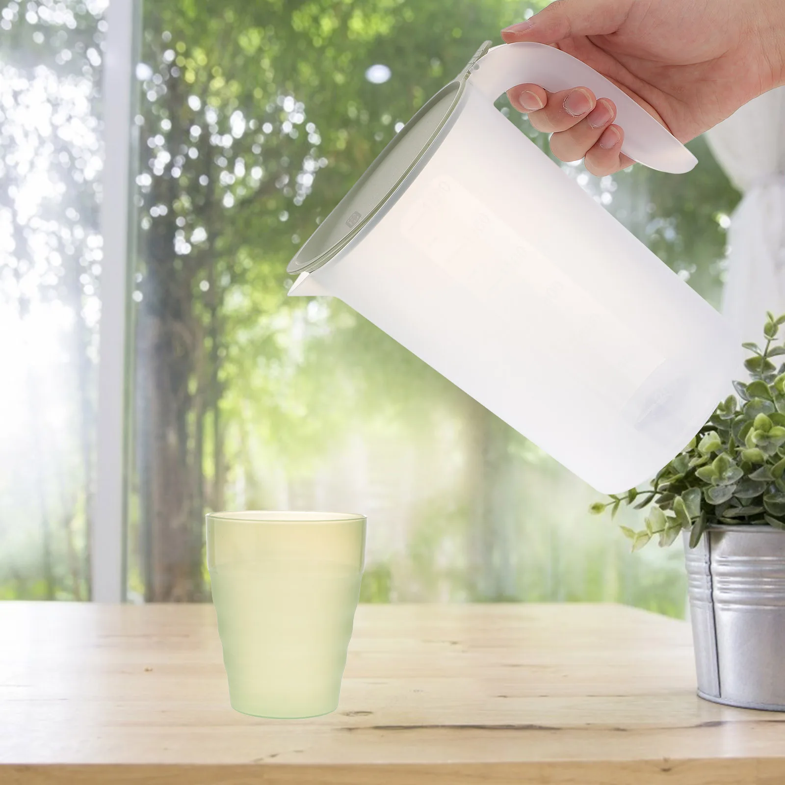 

Cold Water Jug Large Capacity Leak Proof Wear Resistant Plastic Cool Bottle Fruit Juice Storage Kettle Party Beverage Holder