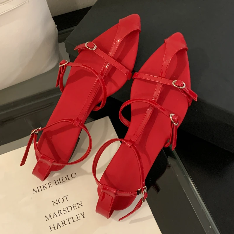 

Sexy Flats Women Sandals Designer Pointed Toe Shoes 2025 Summer Brand Slides Shallow Buckle Flip Flops Dress Sandalias De Mujer