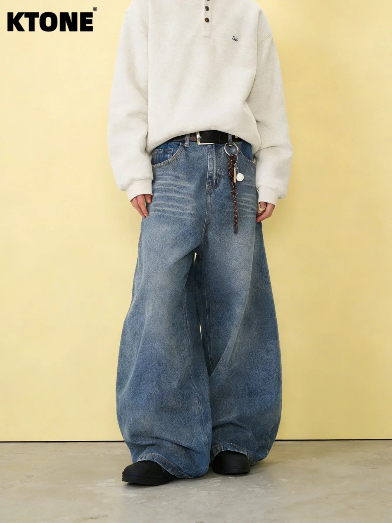 

Stylish Blue Men's Baggy Jeans Pant For Man Original Y2K Drip Fashion Denim No accessories or belts included