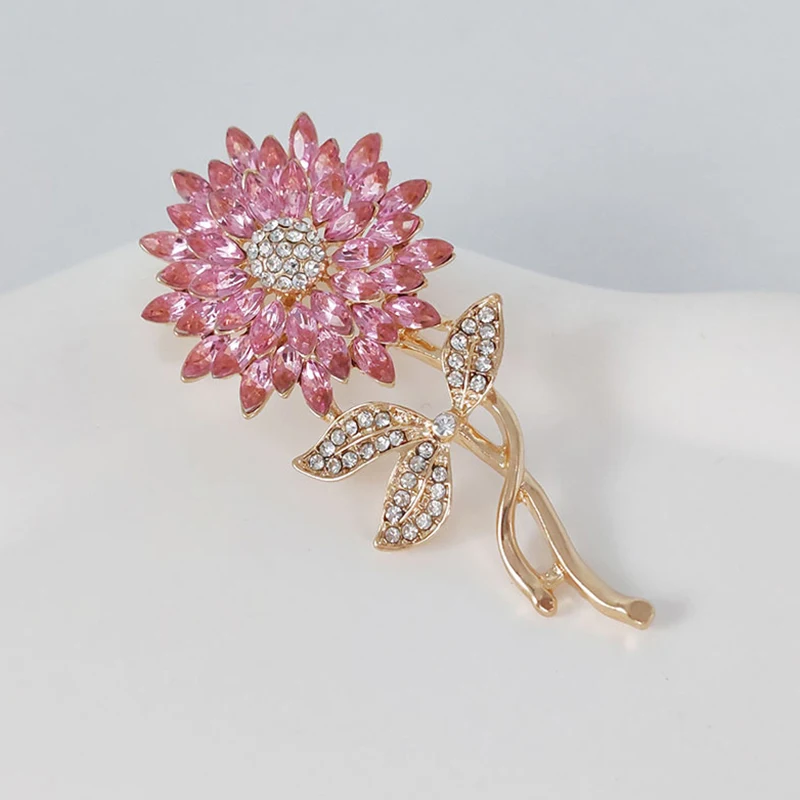 Exquisite Rhinestone Sunflower Brooches Trendy Delicate Elegant Clothing Suit Flower Brooch Pins For Women Girls Jewelry Gift