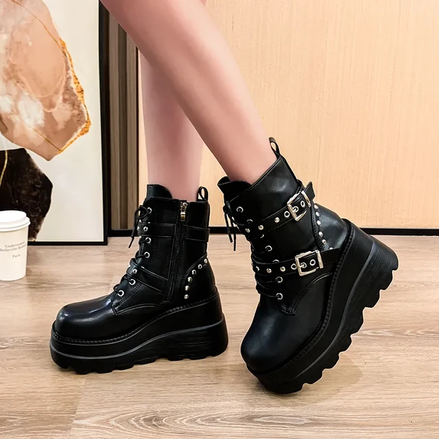 Goth chunky boots best sale