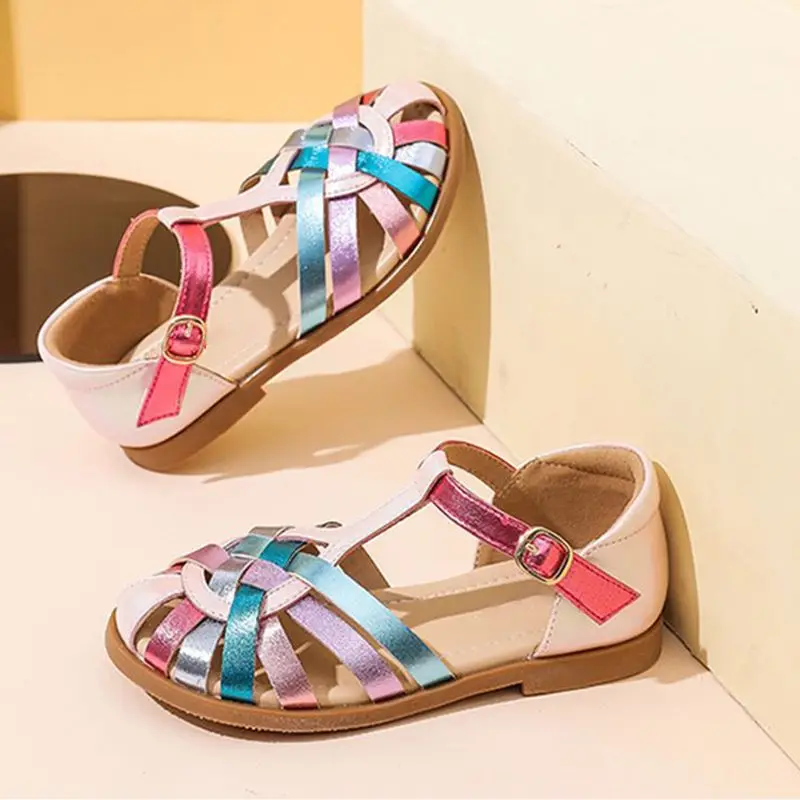 

2025 Girls Fashion Sandals New Cute Candy Colorful Weave Design Breathable Comfortable Kids Causal Shoes Luxury Kid Dress Shoes