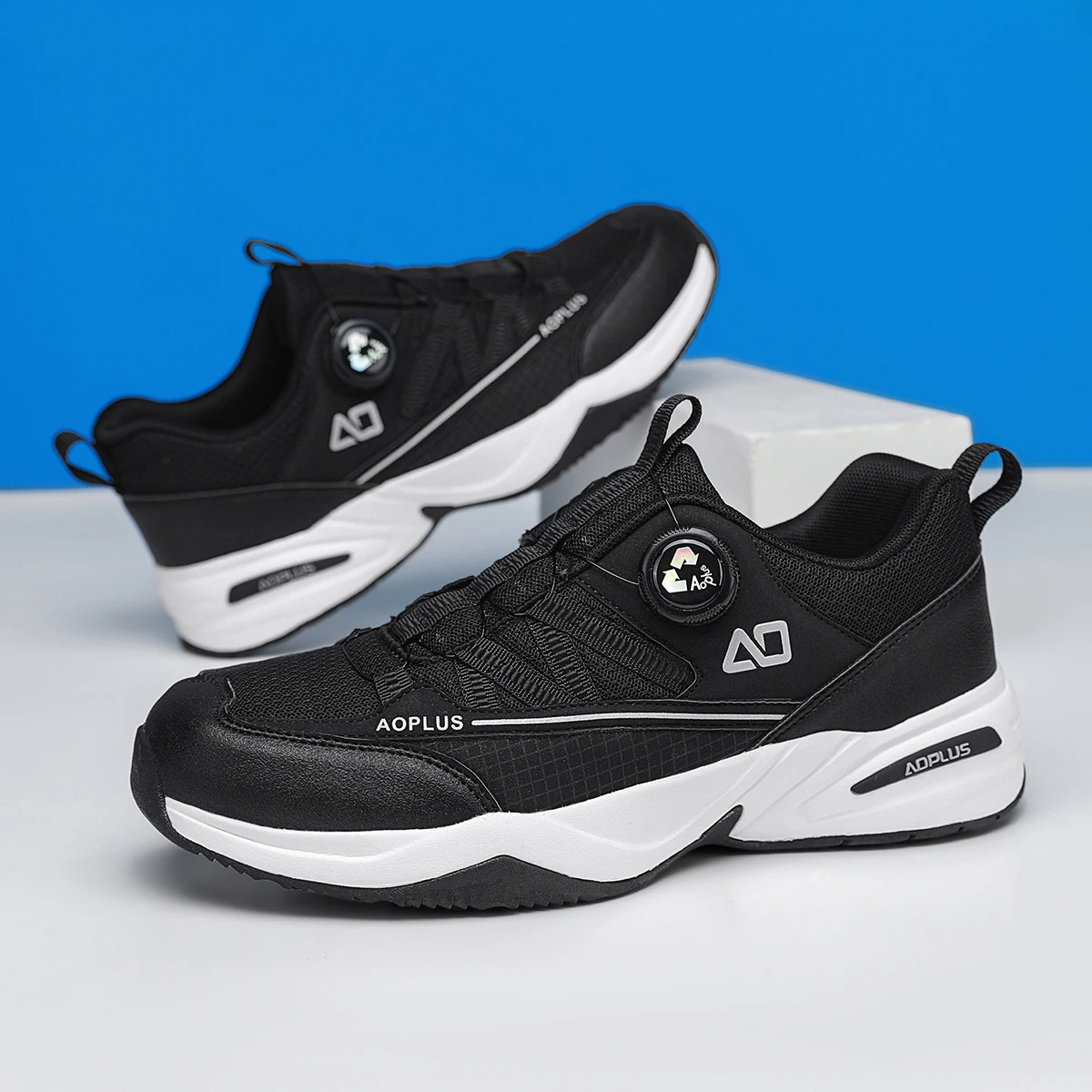 Men's Outdoor Hiking Shoes, New Leather and Mesh Combination with Rotating Buckle Design, Comfortable, Breathable, Versatile Casual Shoes, Men's Low-Top Lace-Up Thick-Soled Non-Slip Wear-Resistant Outdoor Trekking Shoes, Men's Youth Outdoor Running Exercise Fitness Running Shoes