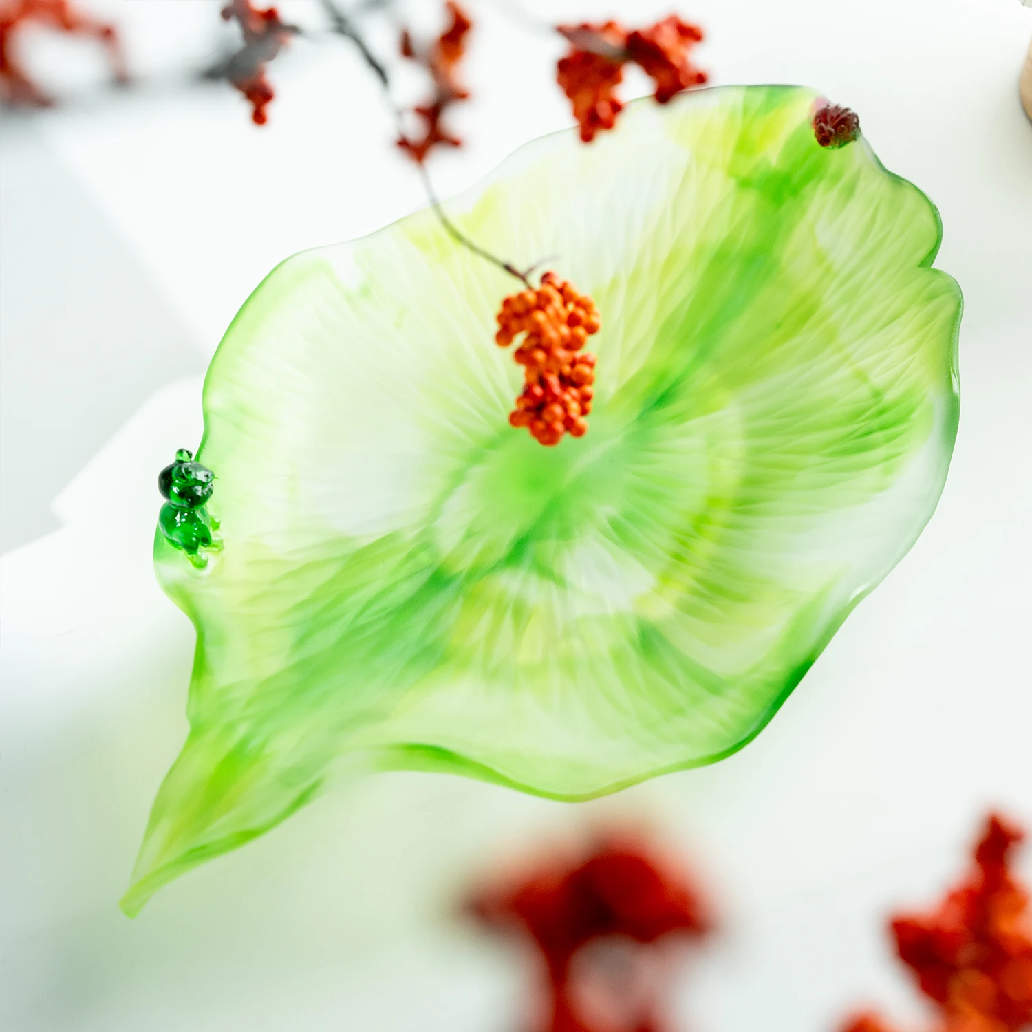 Premium Quality Green Crystal Glass Fruit Plate   High End Crystal Plate for Fruits Dessert  Interior Decoration
